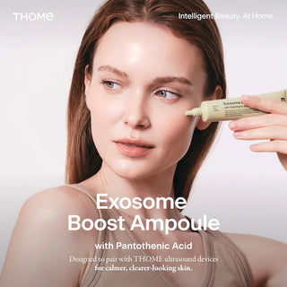 Exosome Boost Ampoule: Ampolla potenciadora de exosomas con ácido pantoténico y CICA-EV para una piel más calmada y luminosa - THOME
