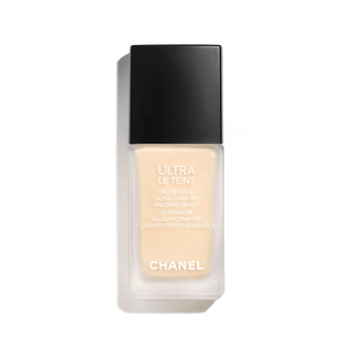 Base de Maquillaje de Larga Duración ULTRA LE TEINT  - CHANEL